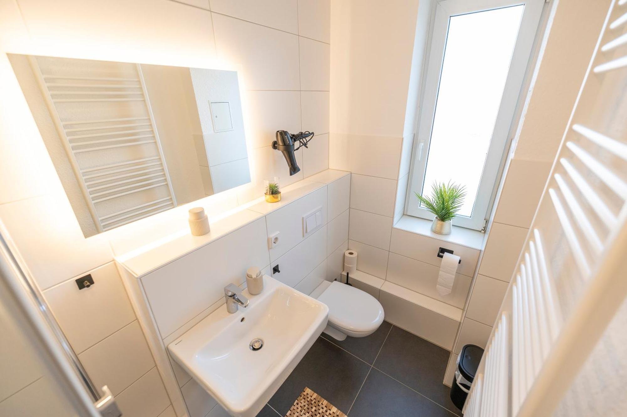 Rr - Central Apartment 80Qm - Balcony - Washer Magdebourg Extérieur photo